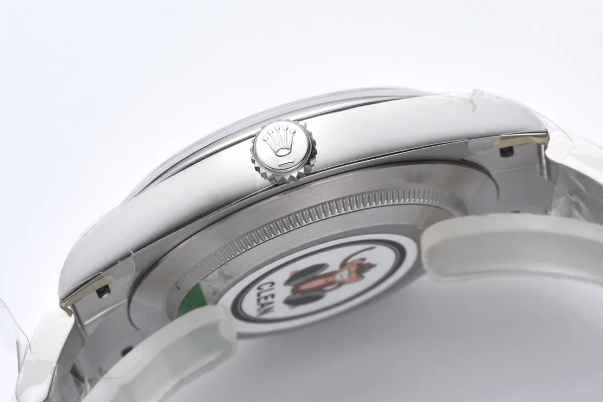 Oyster Perpetual 41mm quadrante argento 124300 - immagine 4