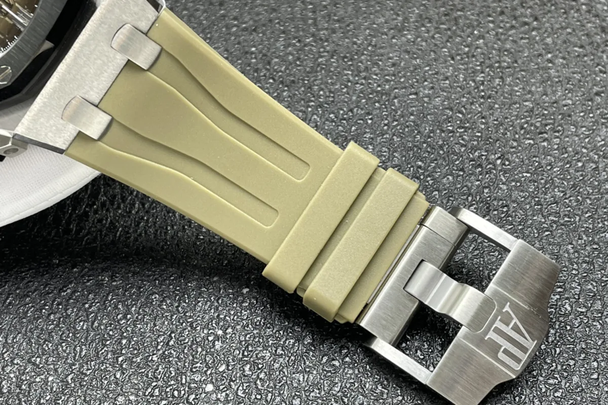 Royal Oak Offshore Novelty 43mm rauchig hellbraunes Zifferblatt Ref. 26420SO.OO.A600CA.01 – Bild 9