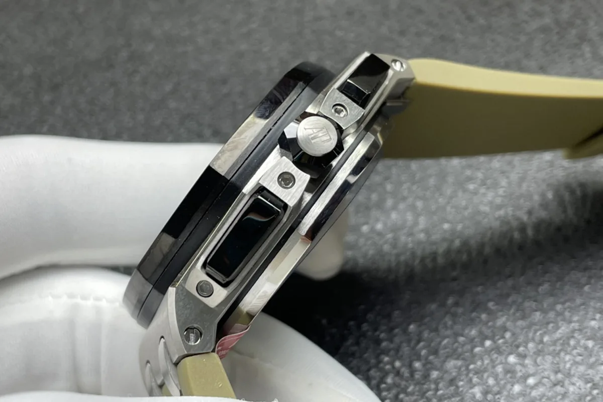 Royal Oak Offshore Novelty 43mm rauchig hellbraunes Zifferblatt Ref. 26420SO.OO.A600CA.01 – Bild 6