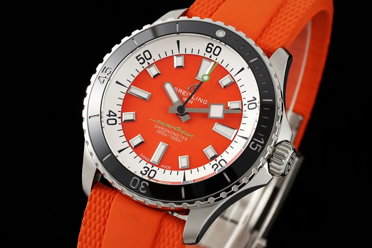 Superocean Automatic 44 Kelly Slater Ref: A173751A1O1S1 - immagine 2