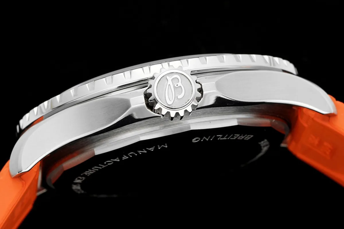 Superocean Automatic 44 Kelly Slater Ref: A173751A1O1S1 - immagine 5
