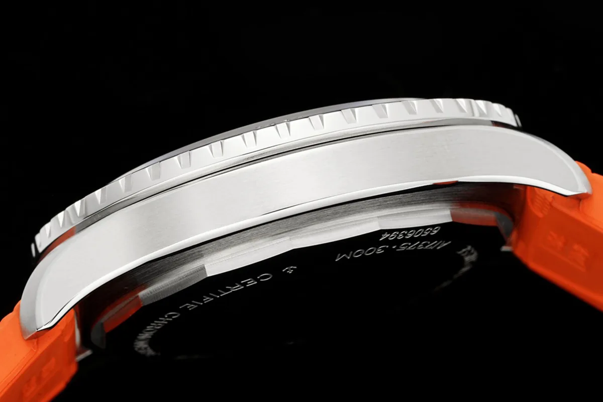 Superocean Automatic 44 Kelly Slater Ref: A173751A1O1S1 - immagine 7