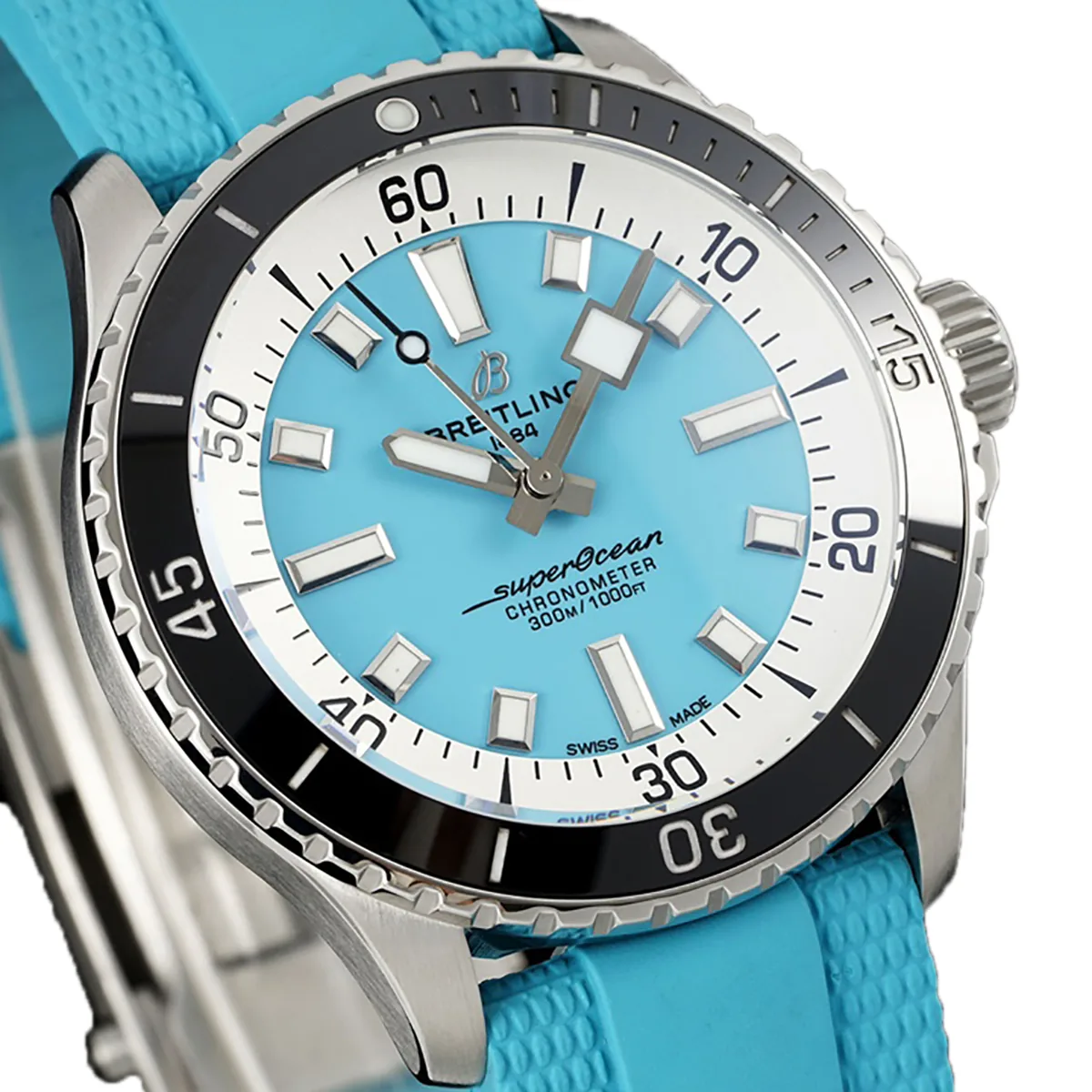 Superocean Automatic 44 cadran bleu Tiffany Réf: A17376211L2S1 – Image 3