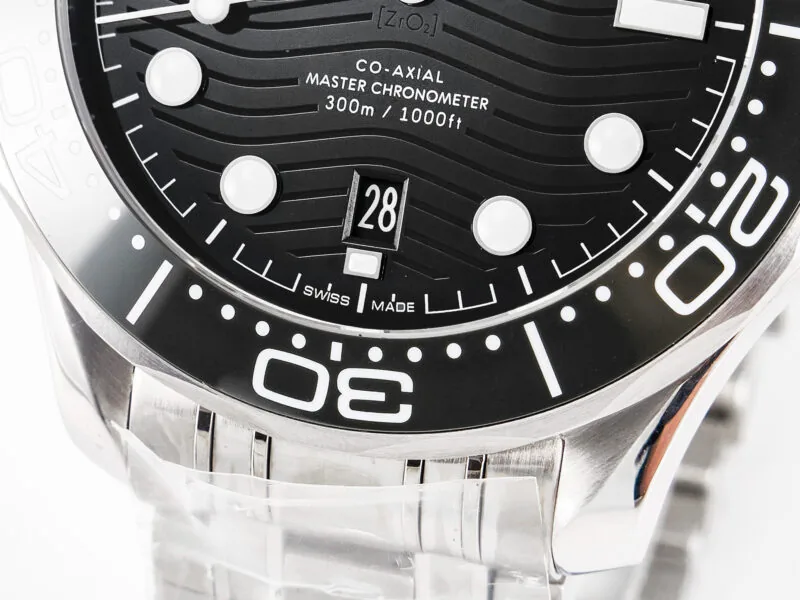 Seamaster Diver 300M VSF 1:1 Best Edition ceramica nera quadrante nero su bracciale SS A8800 V2 - immagine 11