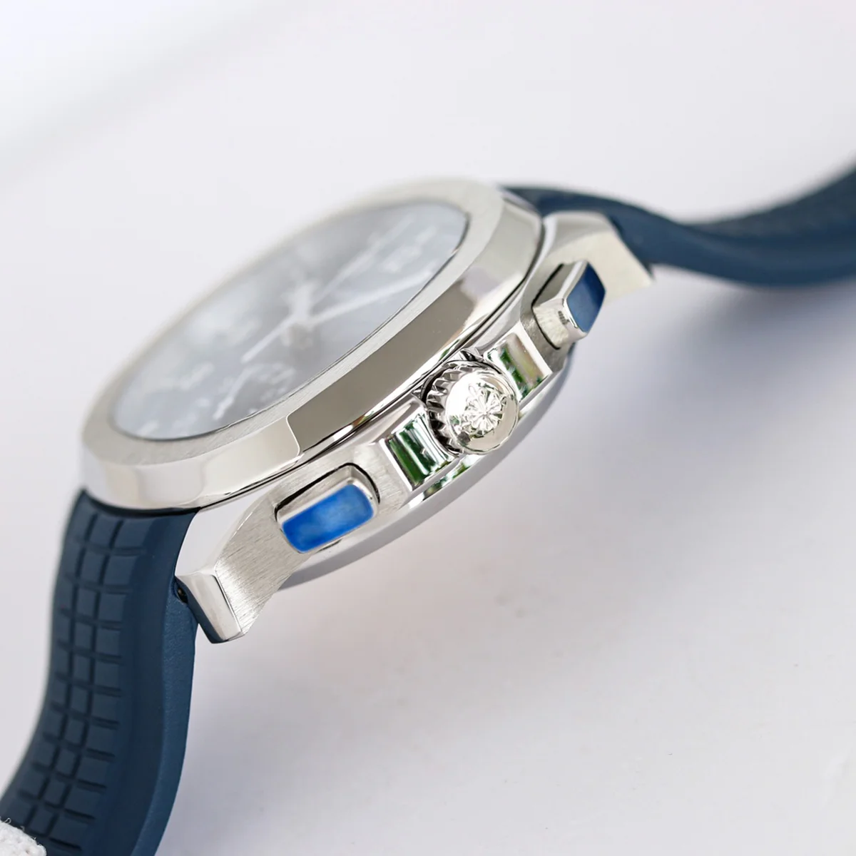 Aquanaut 5968G-001 Blue Dial on Blue Rubber Strap in Steel