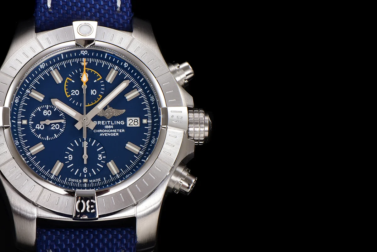 Avenger Bandit Blue Dial in Steel