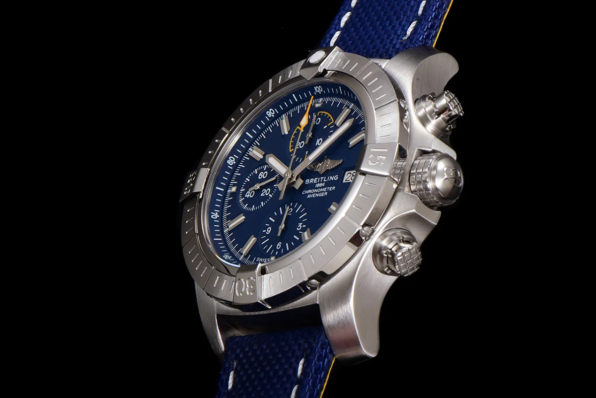 Avenger Bandit Blue Dial in Steel