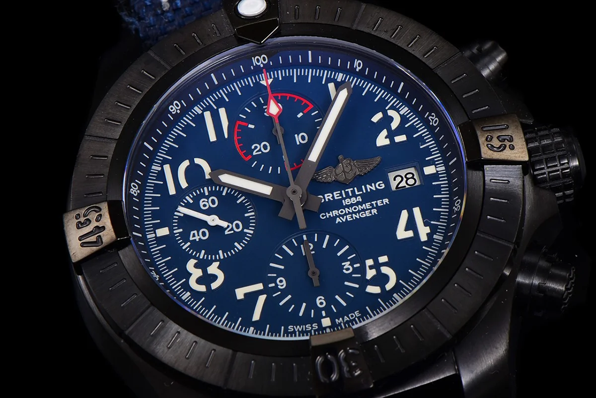 Avenger Chronograph 45 Blue Dial