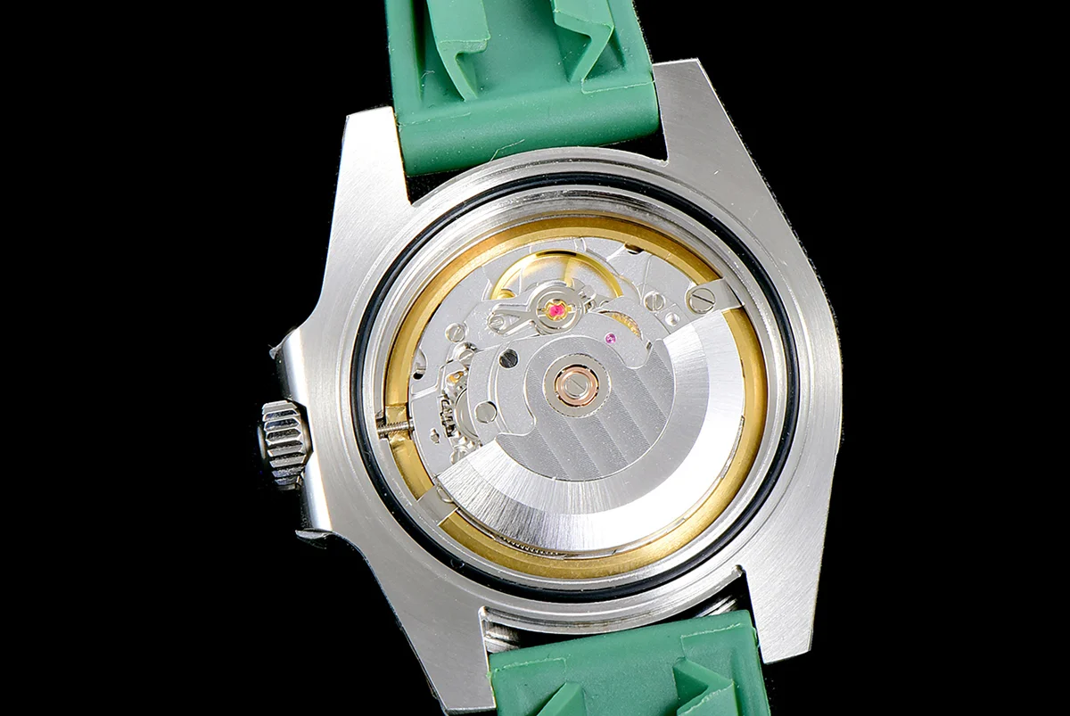 Blaken Submariner 116610 Hulk Dial on Rubber Strap