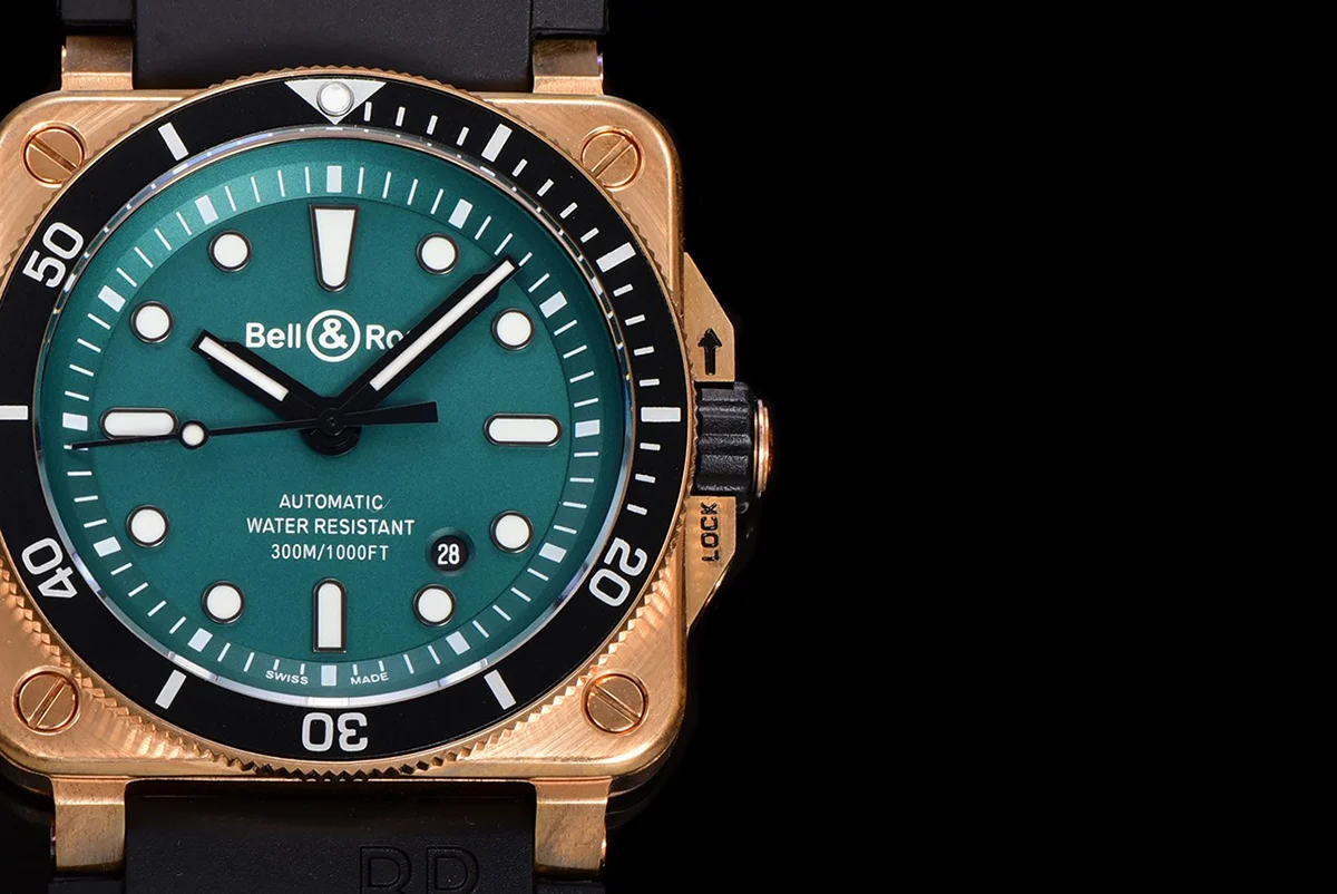 BR 03-92 Diver Black & Green Bronze