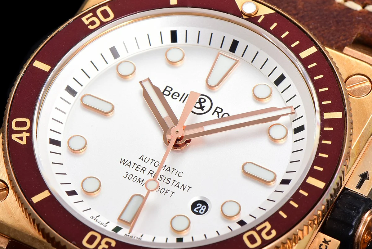 BR 03-92 Diver White Bronze
