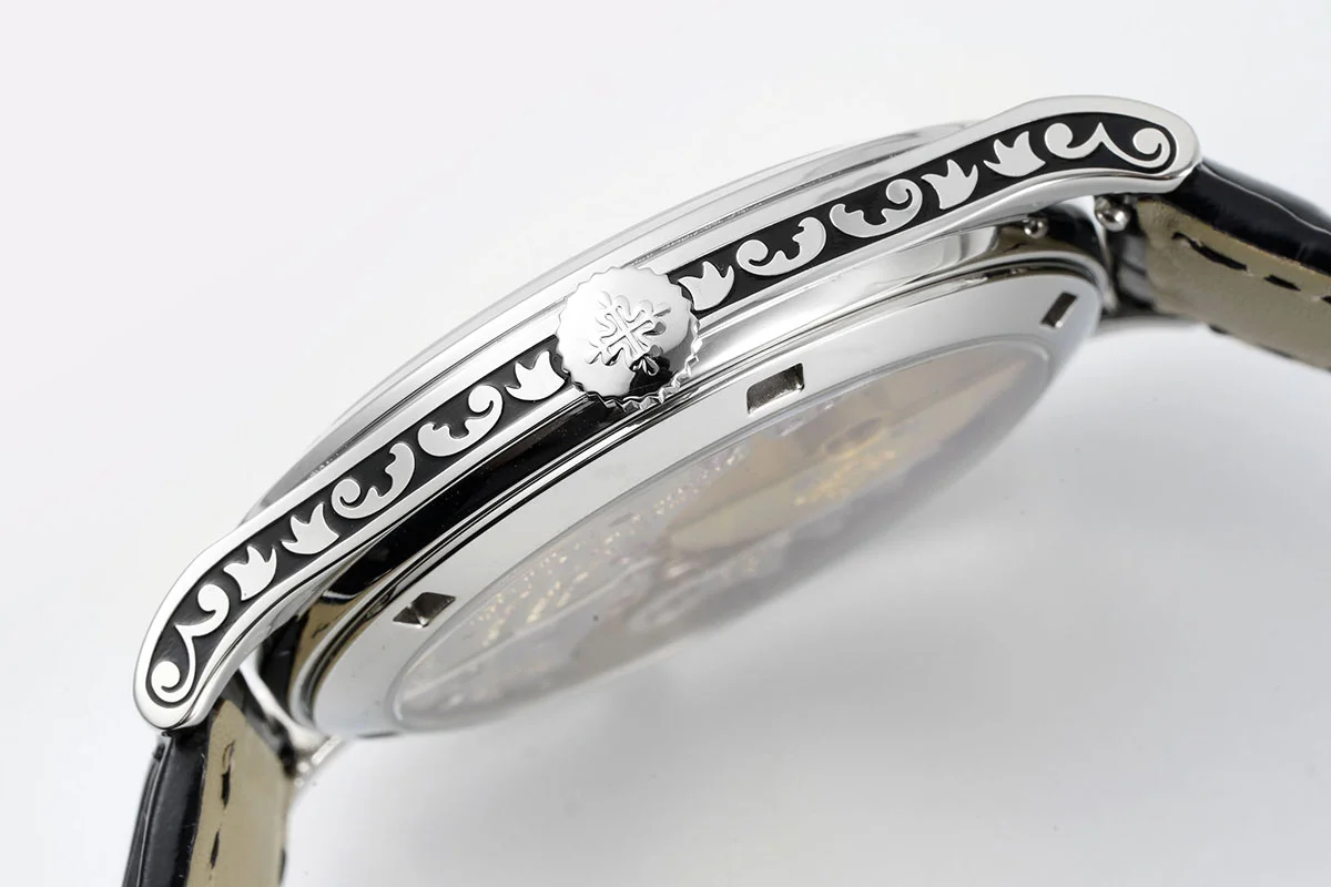 Calatrava 5088/100P Handengraved Black Dial in Platinum