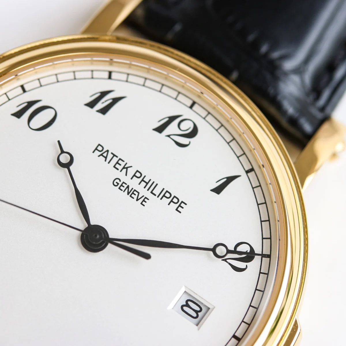 Calatrava 5153 White Dial in Yellow Gold