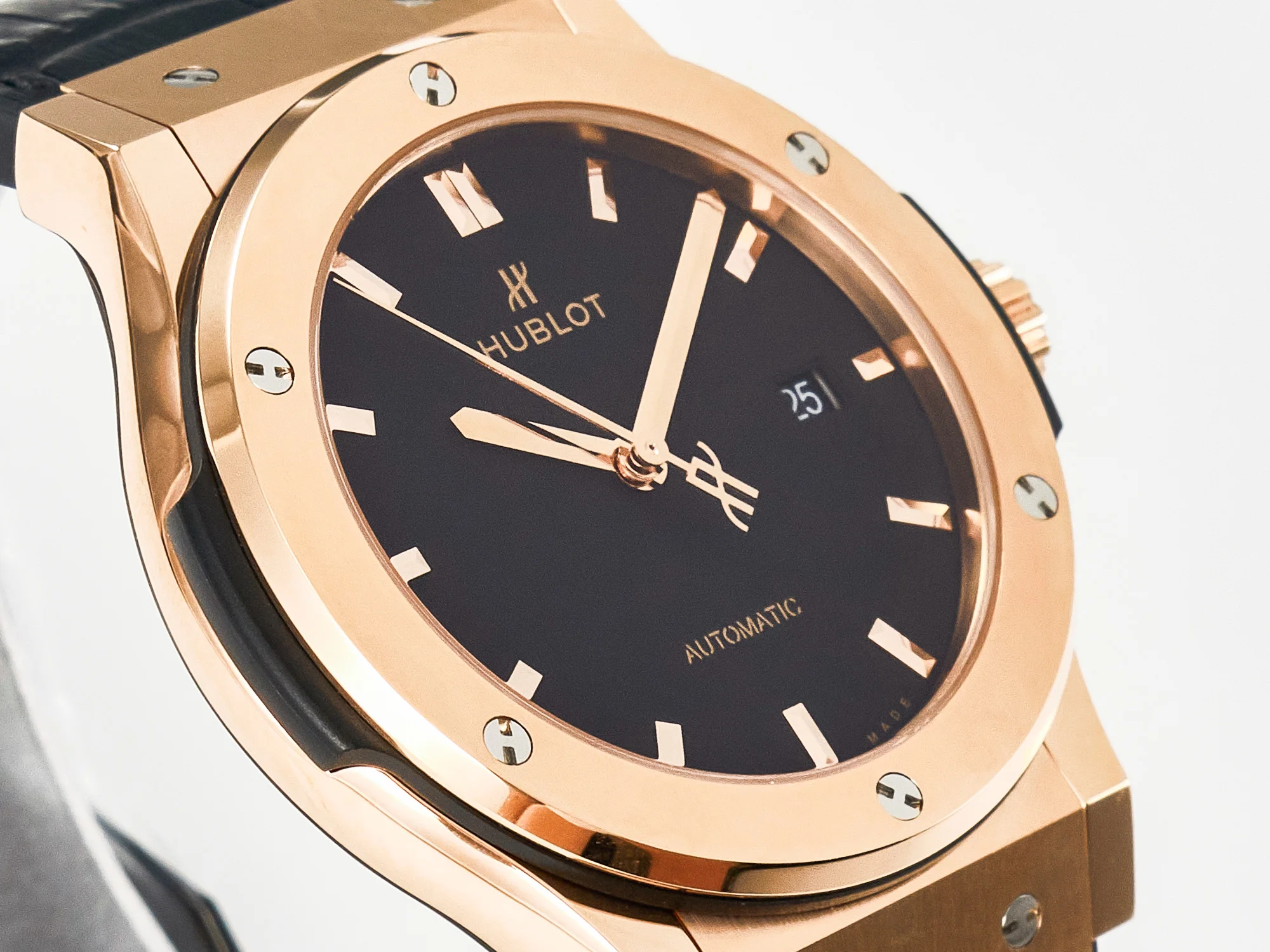 Classic Fusion 42mm RG JJF 1:1 Best Edition Black Dial on Black Gummy Leather Strap
