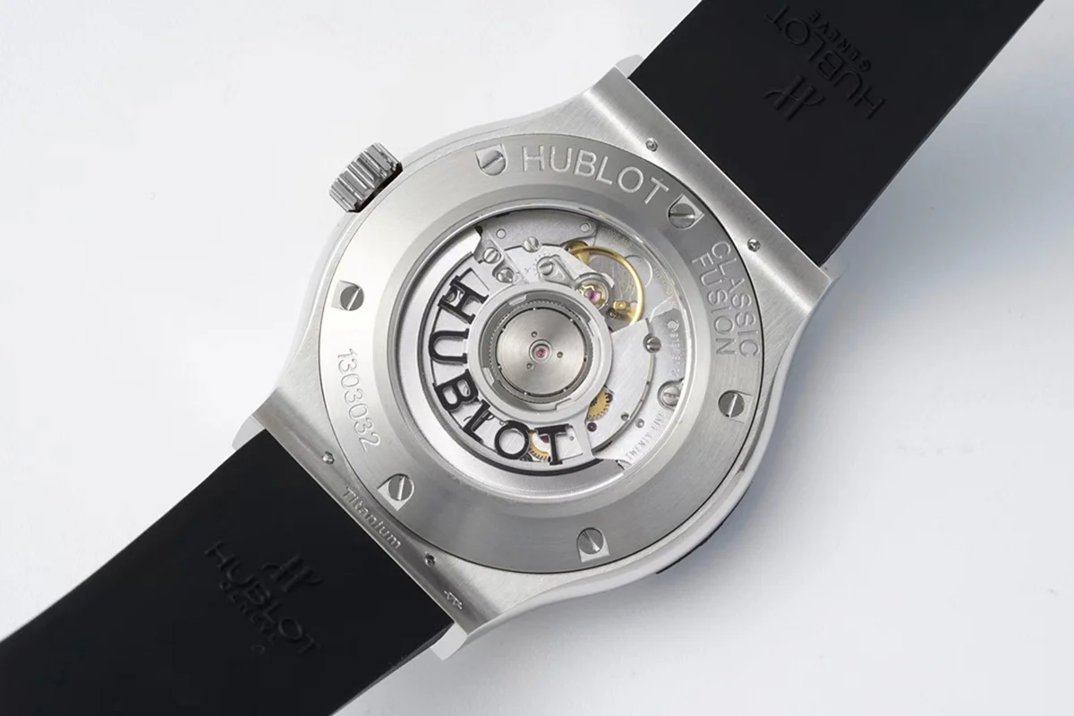 Classic Fusion Automatic 42mm Black Dial on Rubber Strap