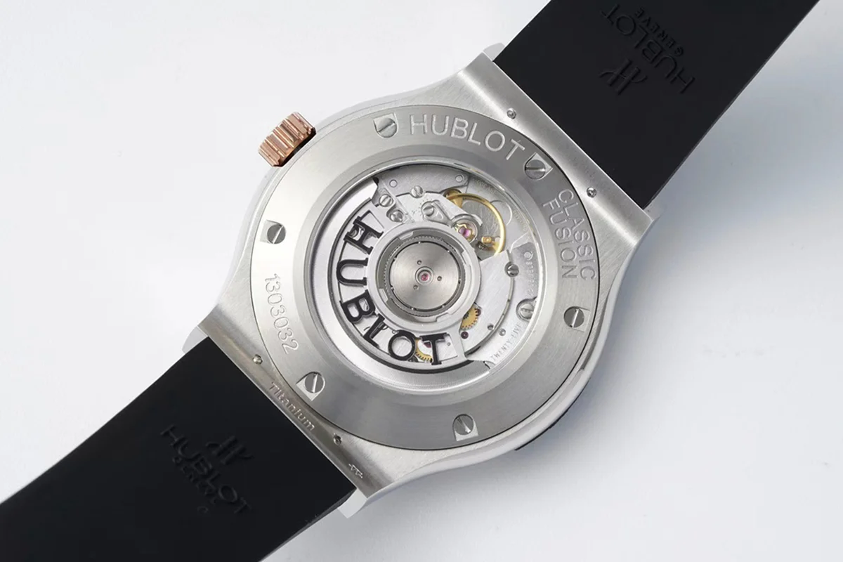 Classic Fusion Automatic 42mm Black Dial on Steel/Rose Gold on Rubber Strap