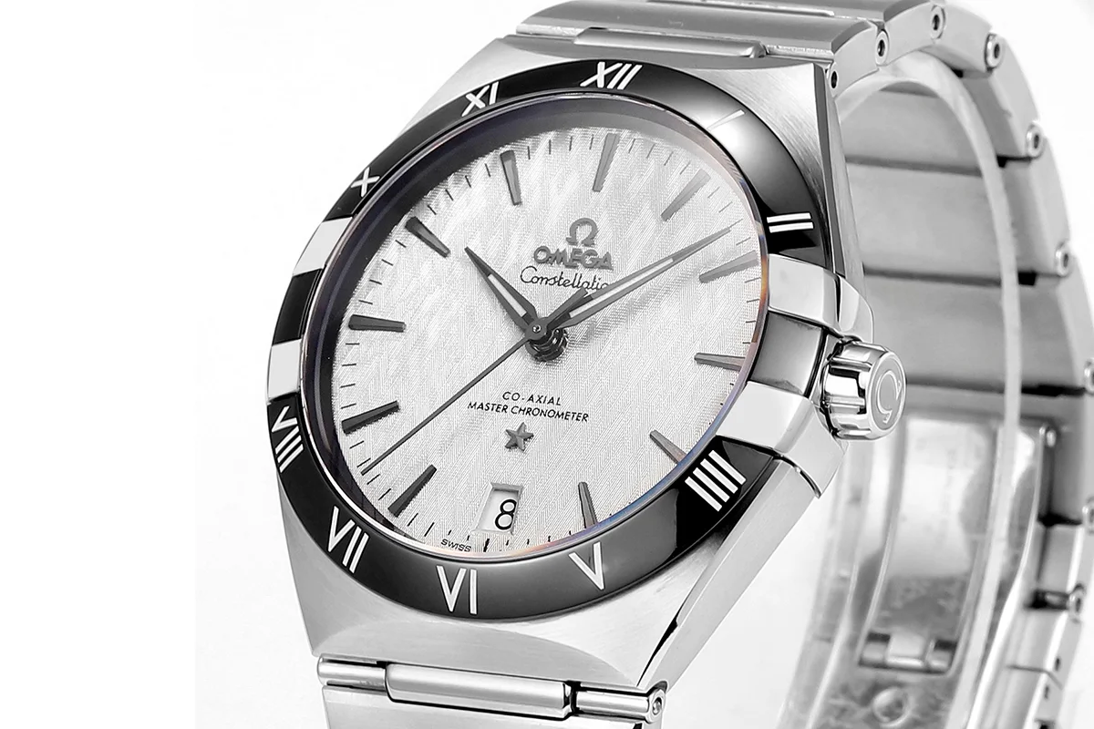 Constellation Co-Axial Master Chronometer 41mm Rhodium-Grey Dial on Bracelet
