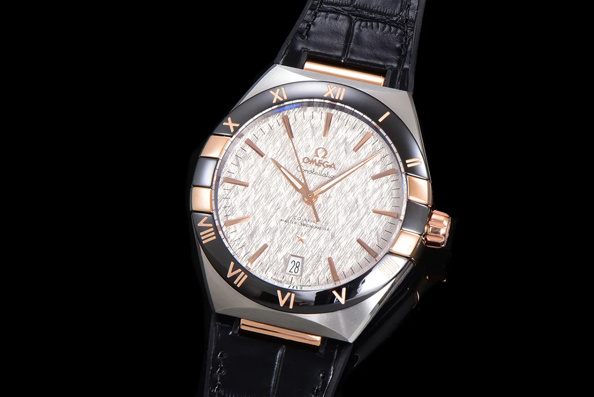Constellation Co-Axial Master Chronometer 41mm White Dial in Steel/Rose Gold