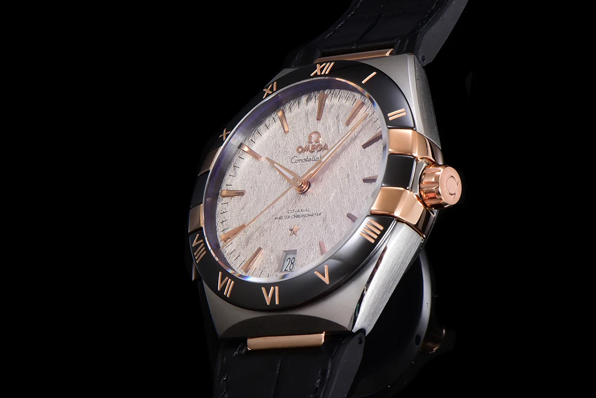 Constellation Co-Axial Master Chronometer 41mm White Dial in Steel/Rose Gold