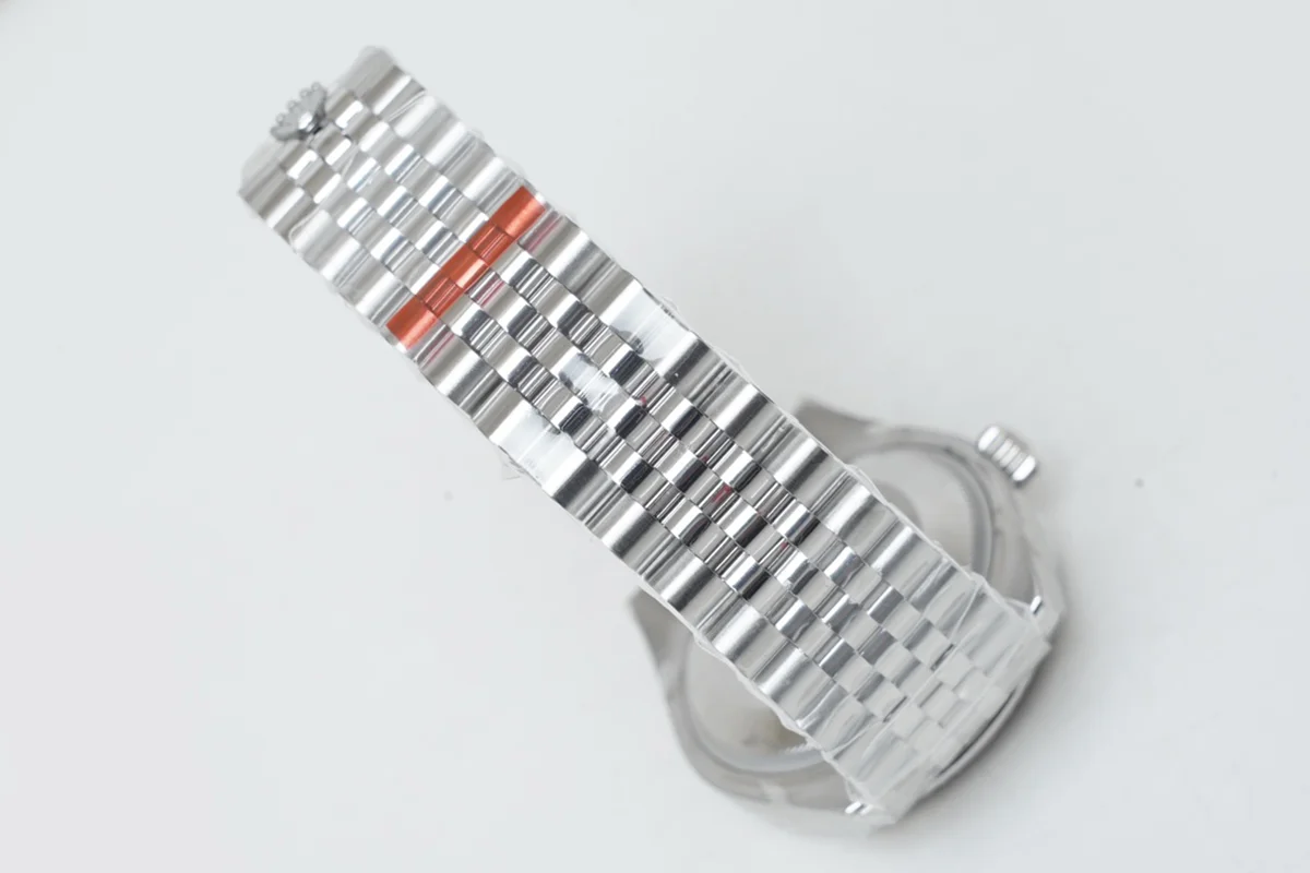 Datejust 36 126234 White MOP Dial in Steel on Jubilee Bracelet