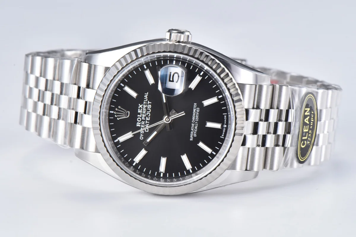 Datejust 36 126334 Bright Black Dial Stick on Jubilee Bracelet