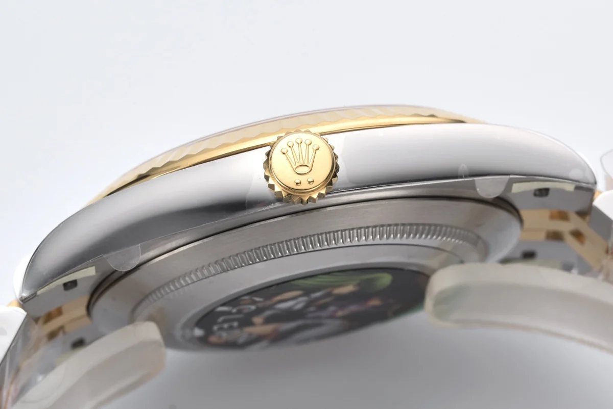 Datejust 41 126333 Champagne Dial Stick Markers in Yellow/Steel on Jubilee Bracelet