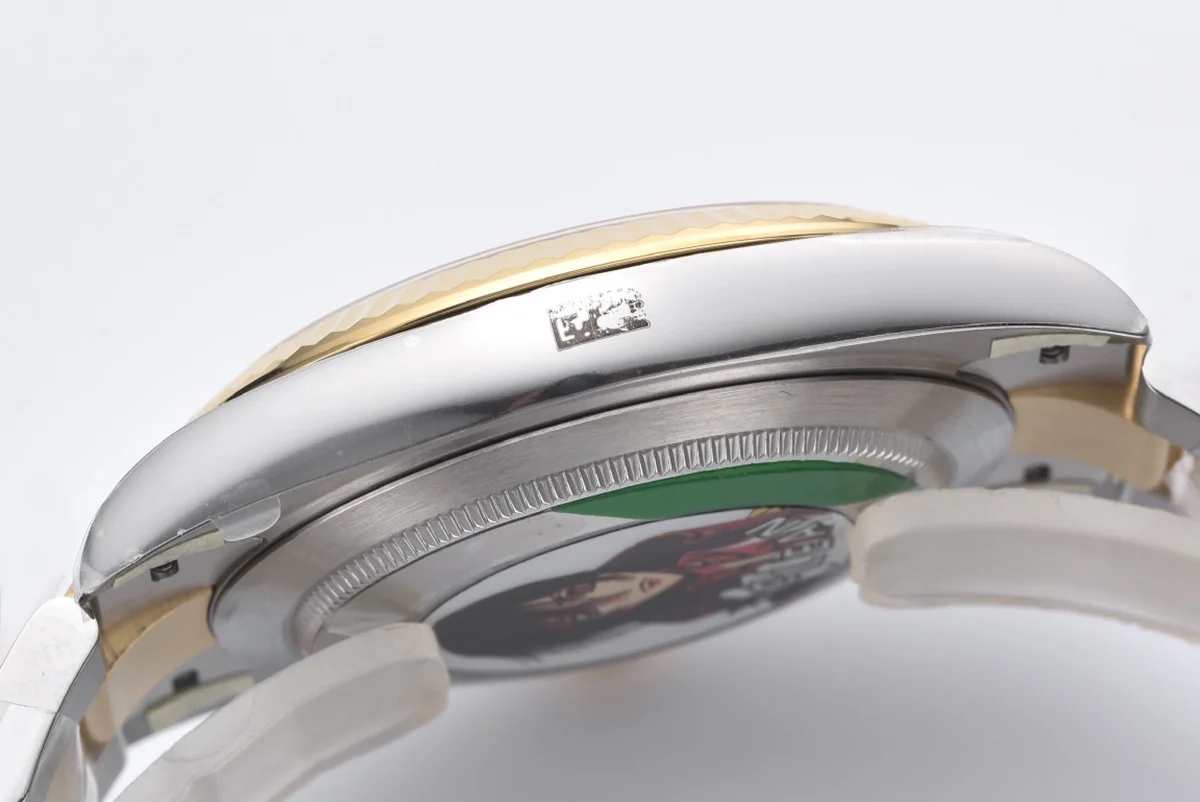 Datejust 41 126333 Champagne Dial Stick Markers in Yellow/Steel on Oyster Bracelet