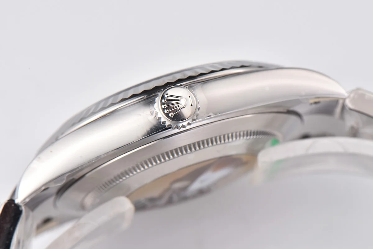 Datejust 41 126334 Blue Dial Stick Markers on Oyster Bracelet