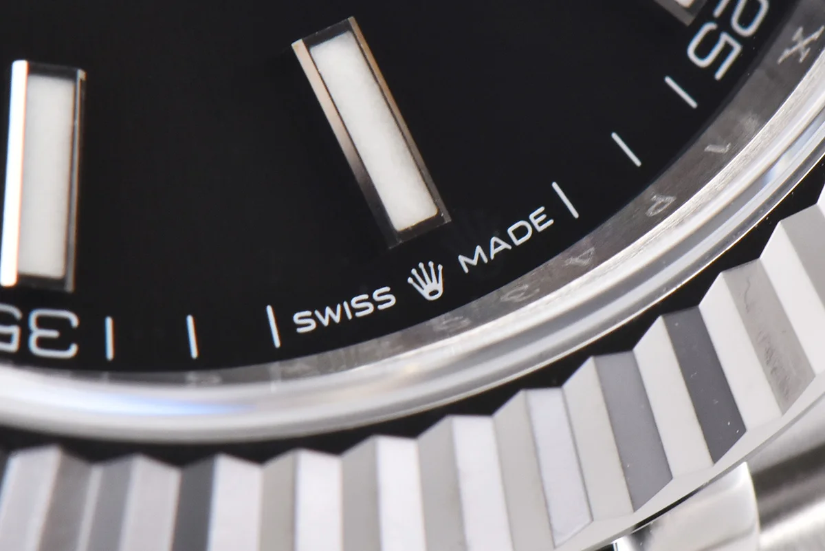 Datejust 41 126334 Bright Black Dial Stick Markers on Jubilee Bracelet