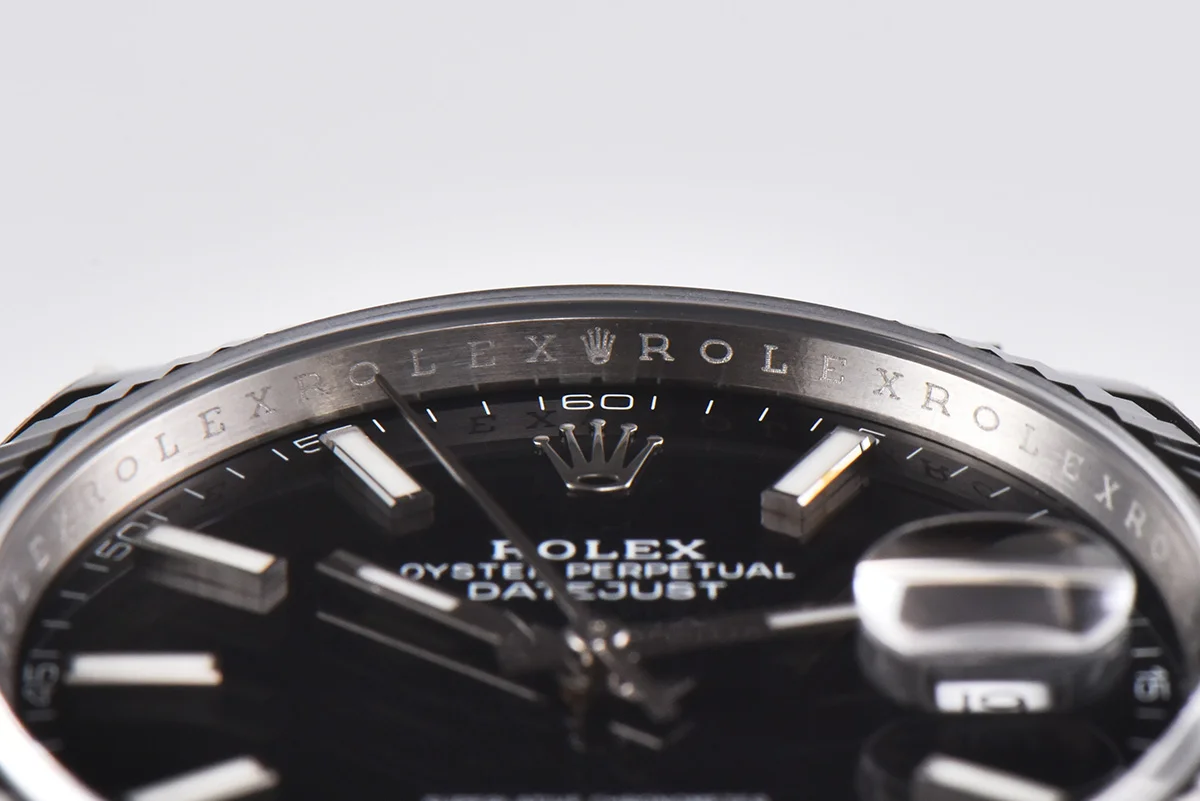 Datejust 41 126334 Bright Black Dial Stick Markers on Jubilee Bracelet