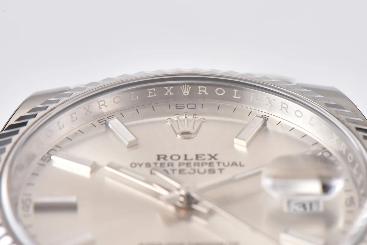 Datejust 41 126334 Silver Dial Stick Markers on Oyster Bracelet