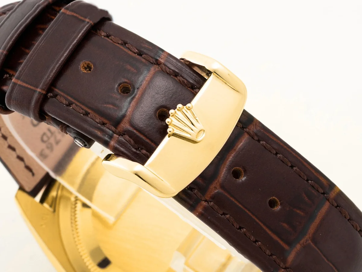 Day-Date 36 Black Dial in Yellow Gold on Leather Strap