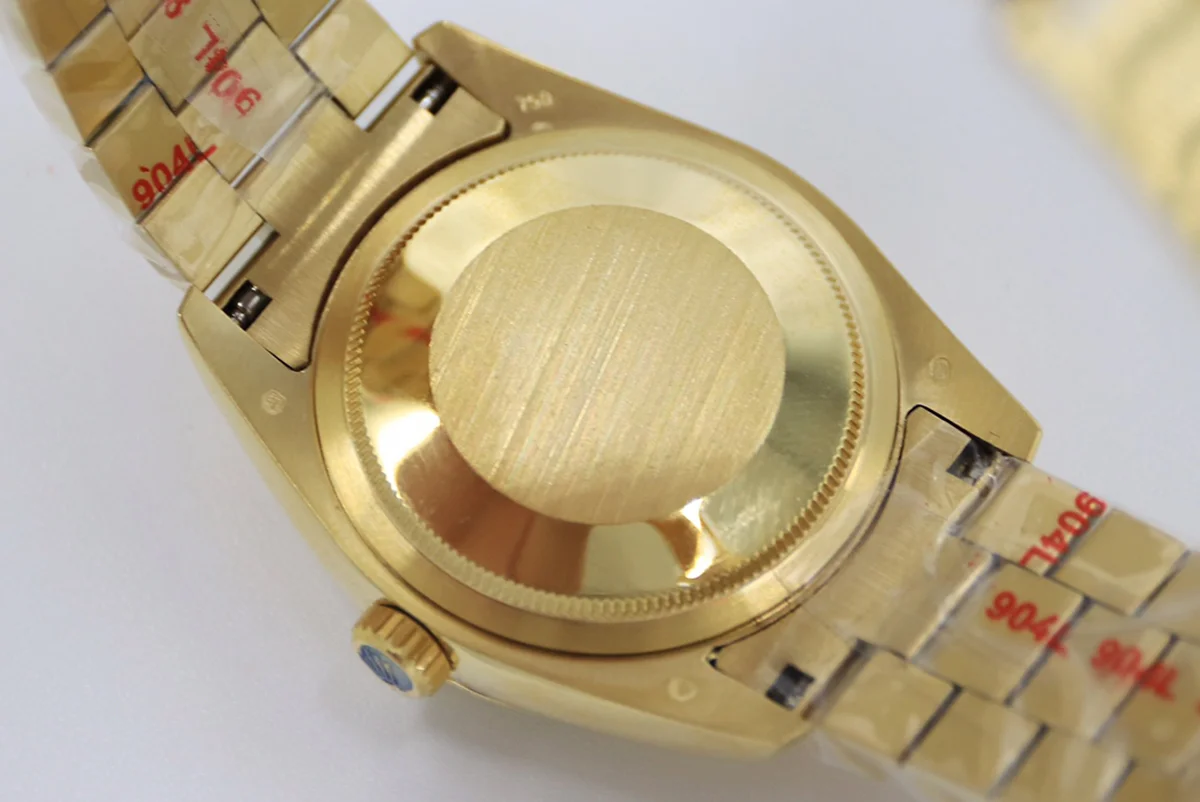 Daydate 36 128238 Malachite Dial in Yellow Gold