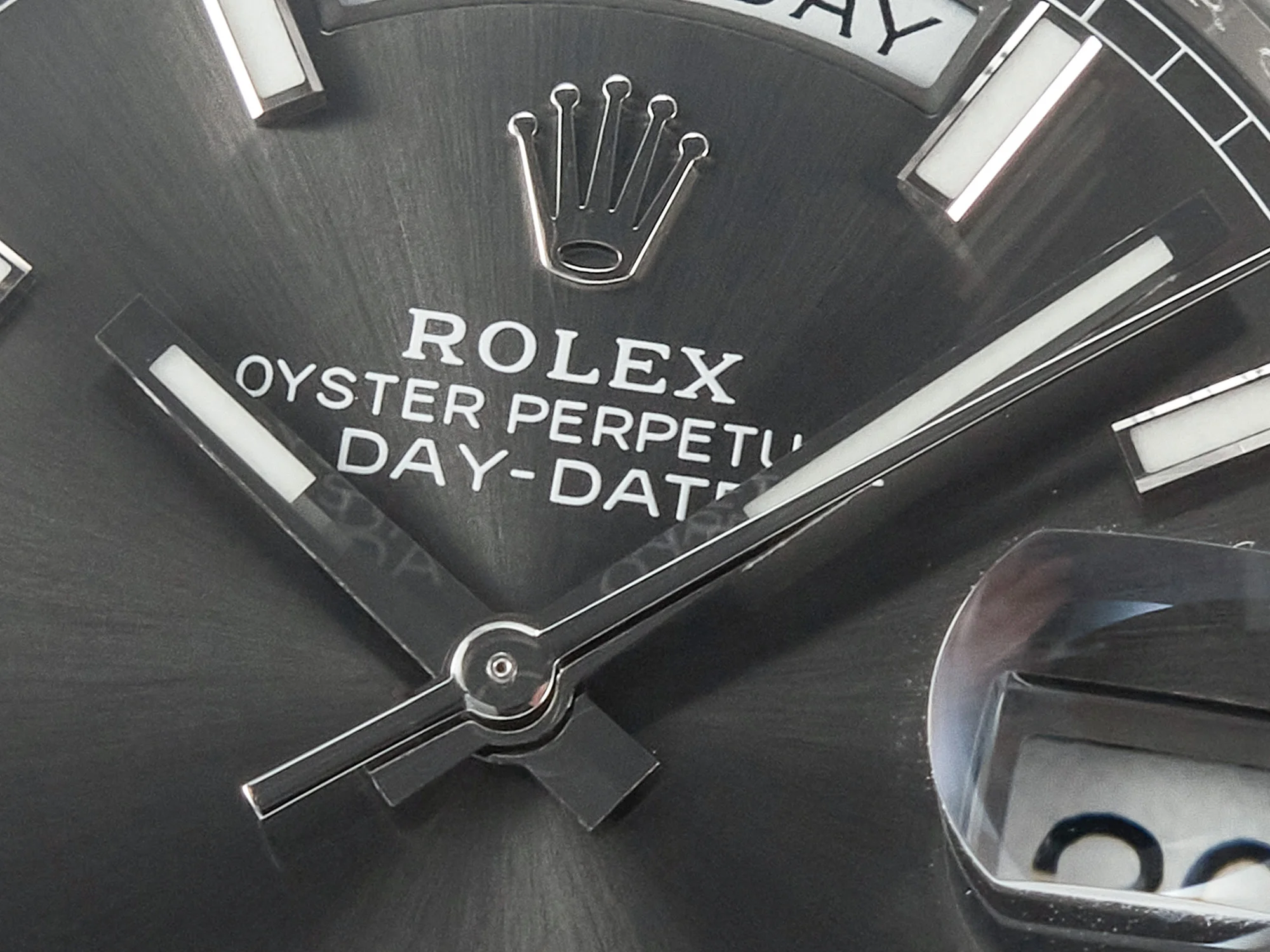 DayDate 40 228239 ARF 904L Steel Grey Stick Dial on President Bracelet VR3255