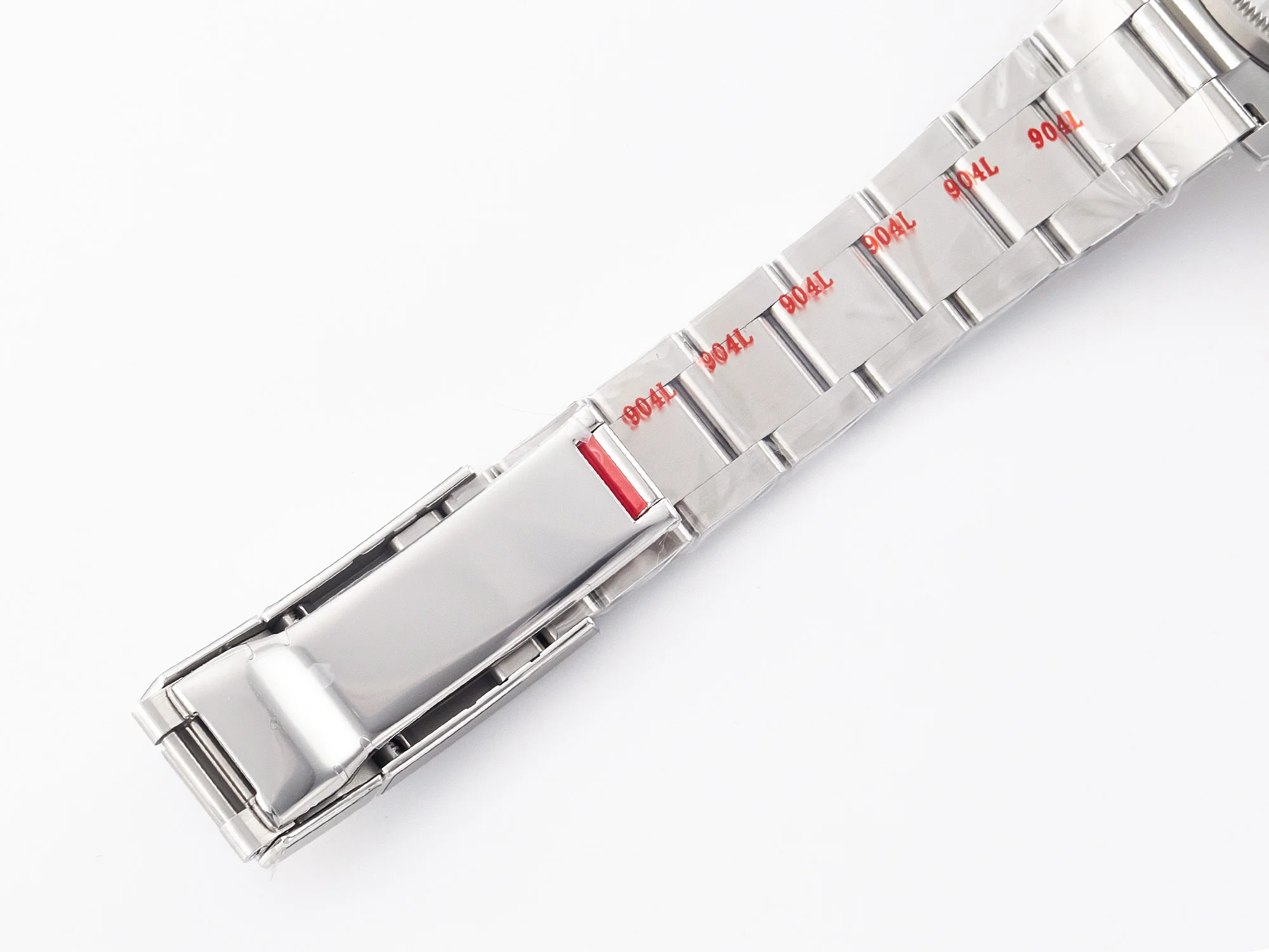 Daytona 126500 Clean 1:1 Best Edition 904L SS Case and Bracelet Black Dial SH4131