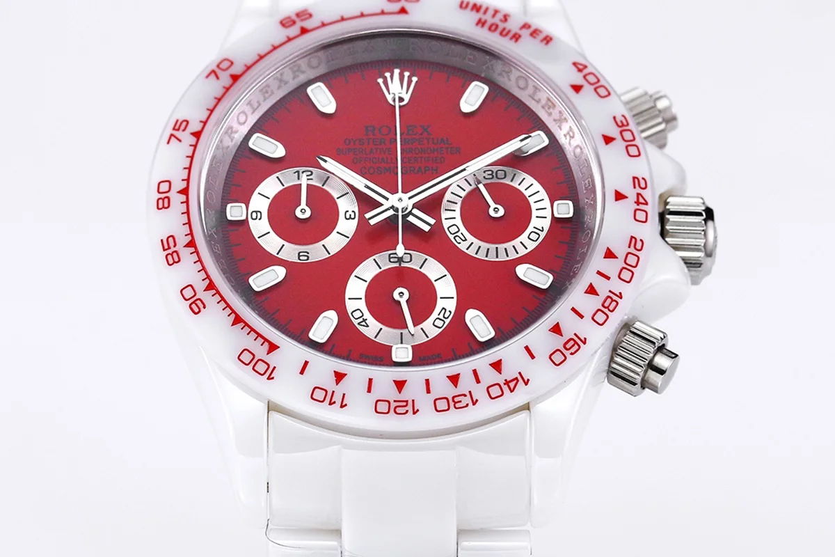 Daytona AET Red Dial