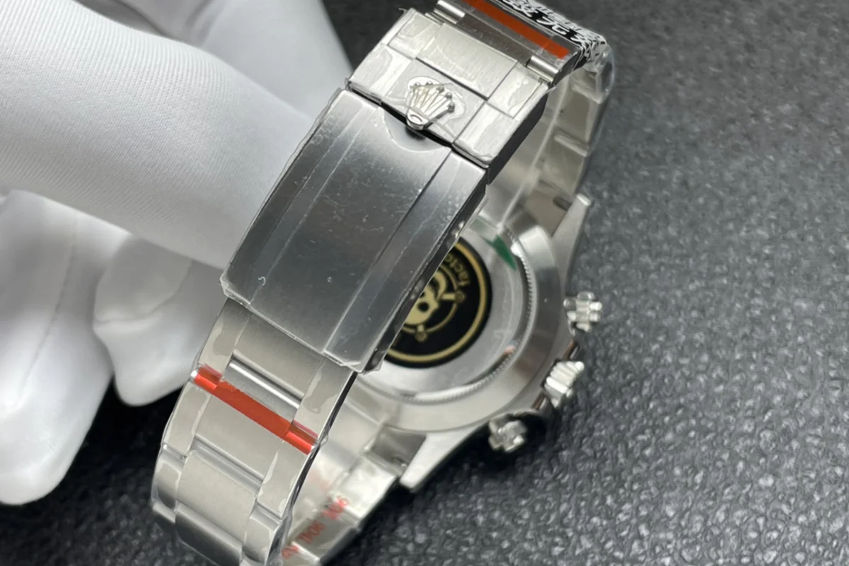 Daytona Green Dial Black Bezel in Steel