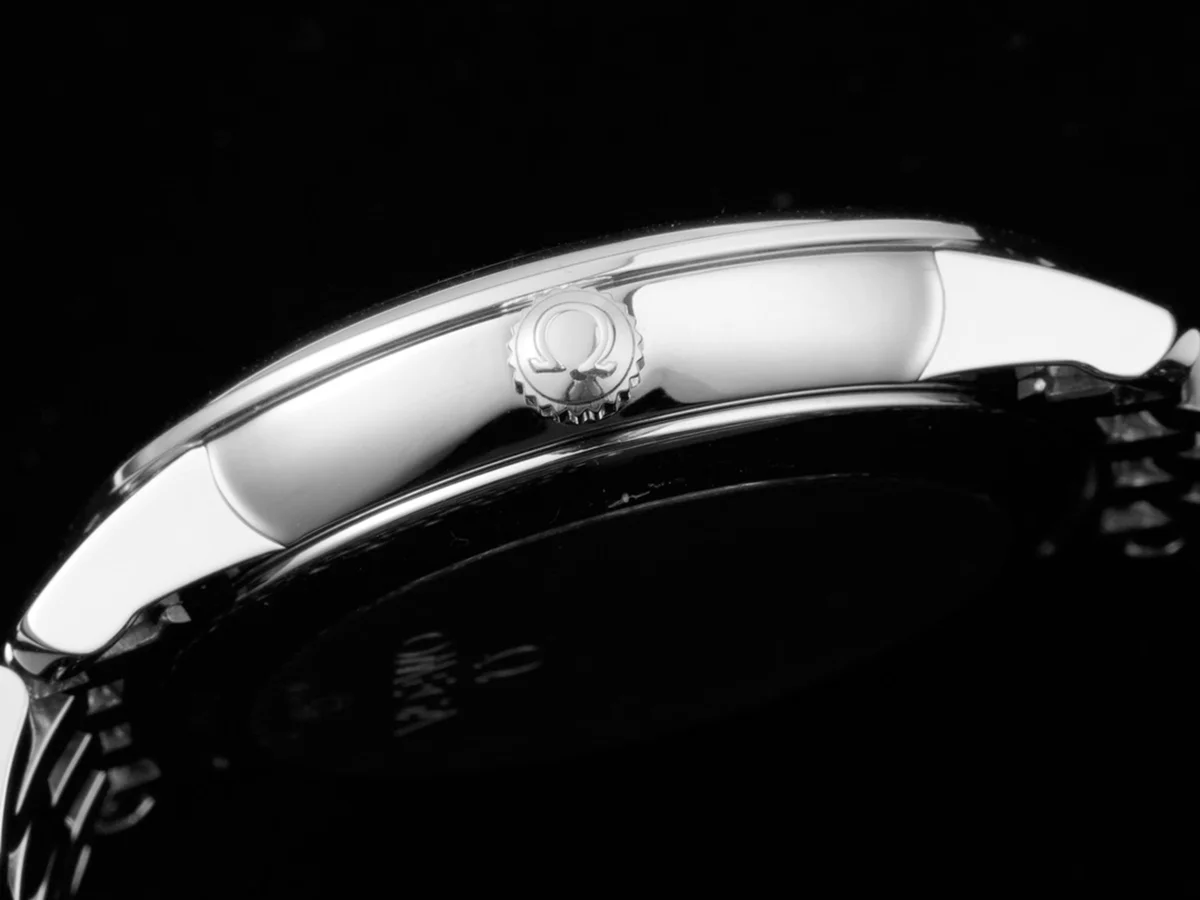 De Ville Co-Axial Chronometer 36.8mm Dark Blue Dial in Steel on Bracelet