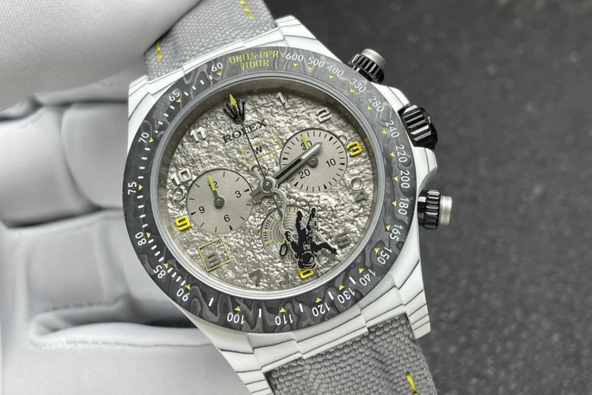 DIW Daytona Space Mission Carbon