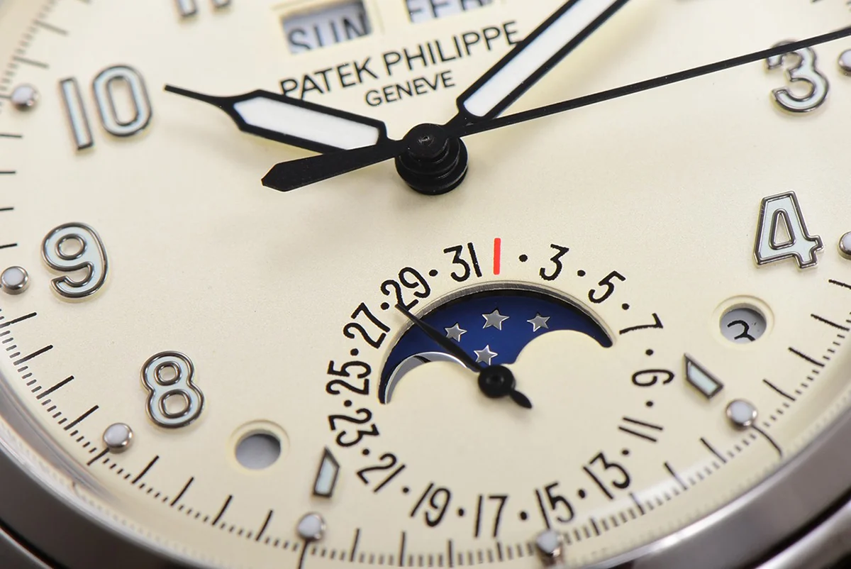 Grand Complications 5320G Creme Dial in White Gold