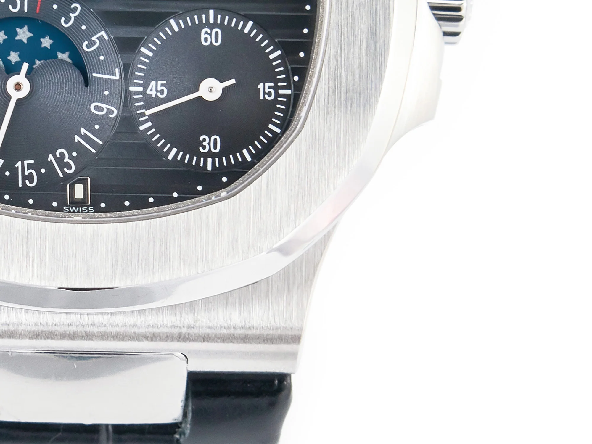 Nautilus 5712 SS PPF 1:1 Best Edition Blue Dial on Black Leather Strap A240 Super Clone V2