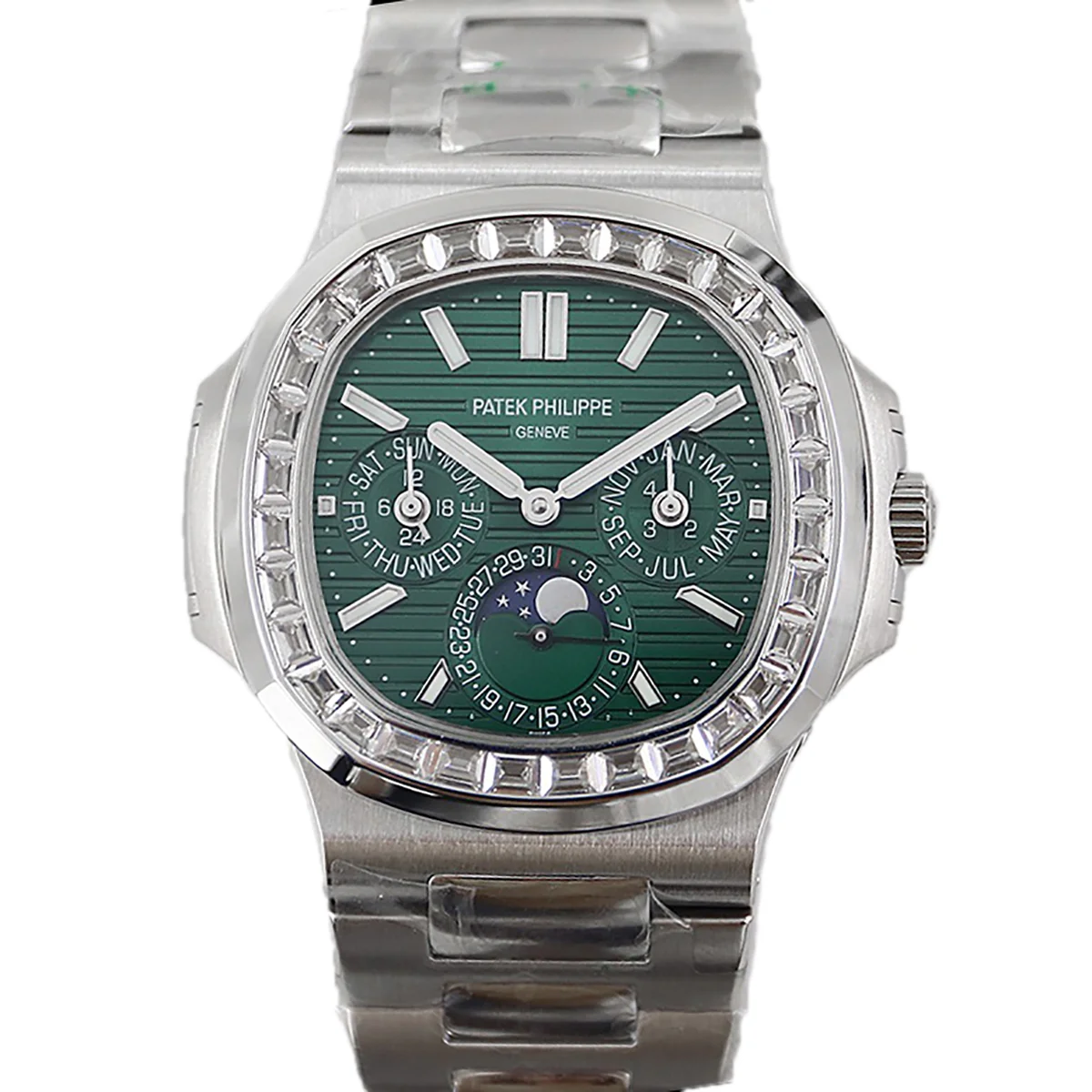 Nautilus 5740 Green Dial with Diamond Bezel in Steel