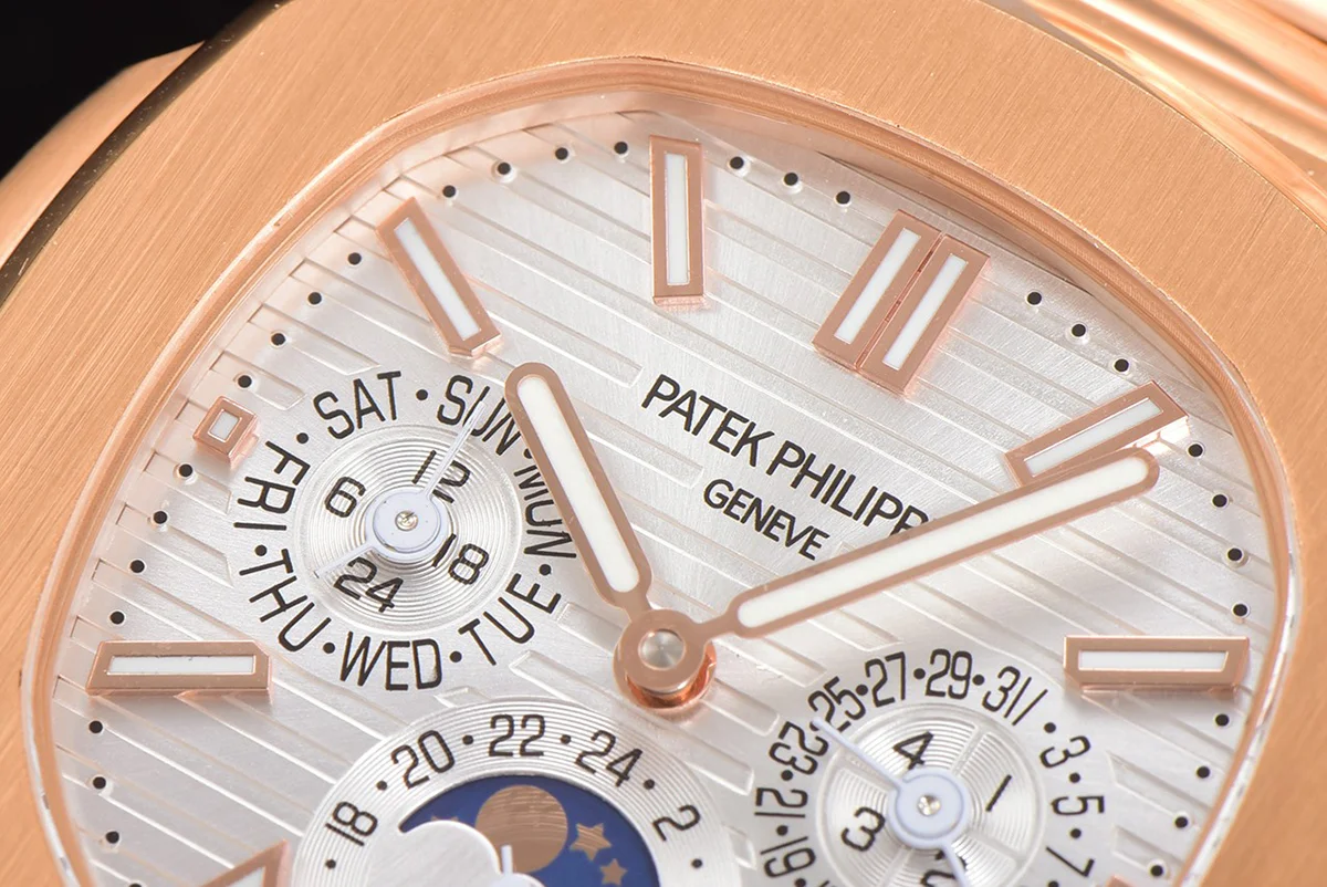 Nautilus 5740 White Dial in Rose Gold