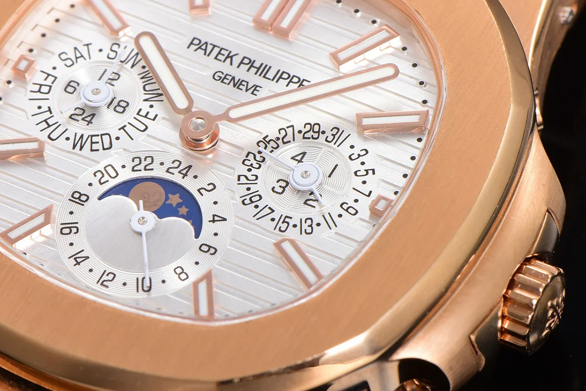 Nautilus 5740 White Dial in Rose Gold