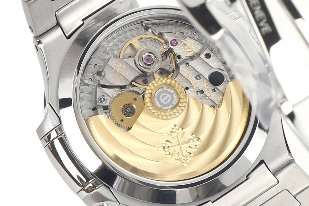 Nautilus 7118/1A-001 Blue Dial