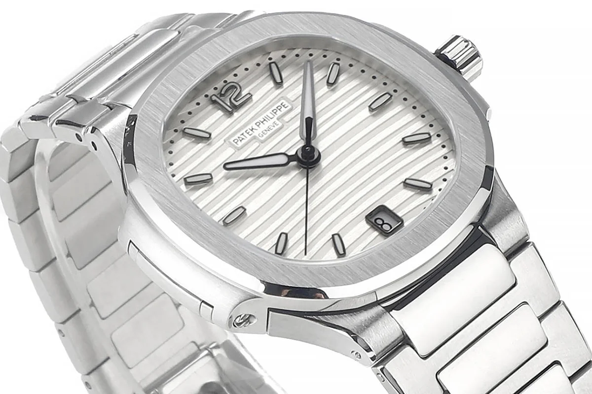 Nautilus 7118/1A-010 White Dial