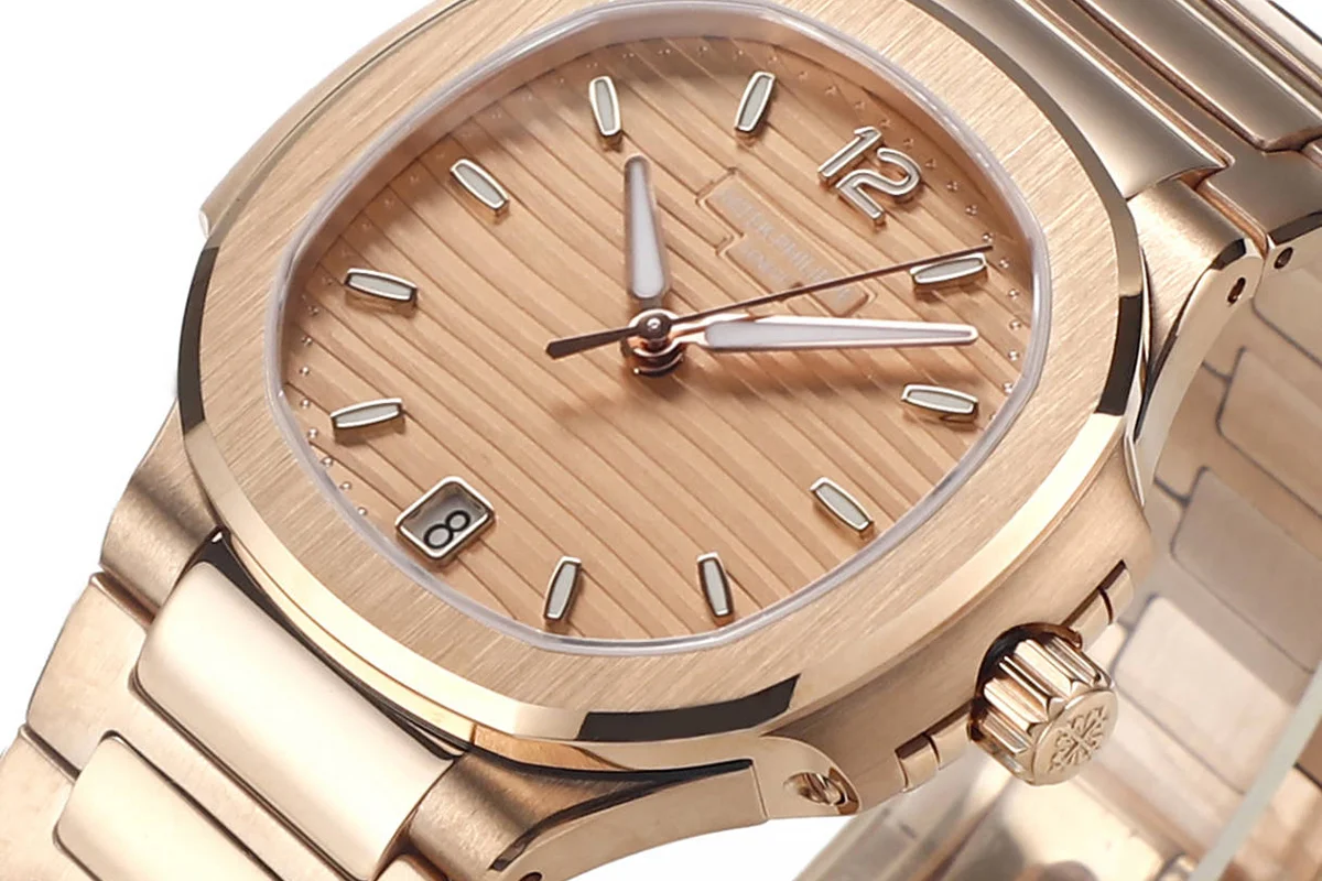 Nautilus 7118/1R-010 Golden Brown Opaline Dial