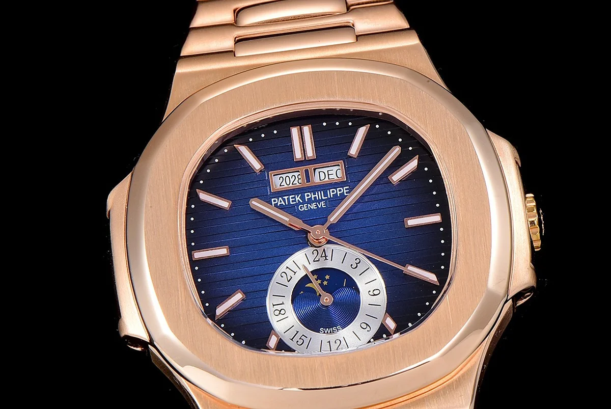 Nautilus Chronograph 5980/1R Blue Dial in Rose Gold