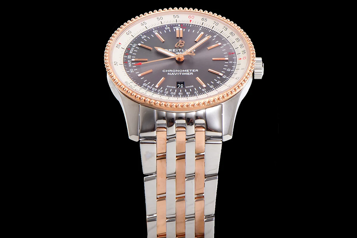Navitimer Automatic 41 Grey Dial in Steel/Rose Gold on Bracelet