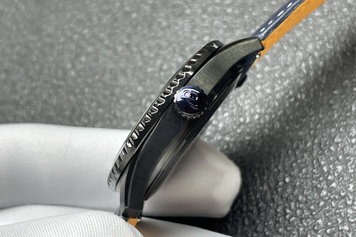 Navitimer Aviator 8 Automatic 41 Black Dial in PVD on Blue Leather Strap